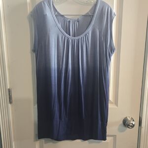 Women's Blue Ombre Top